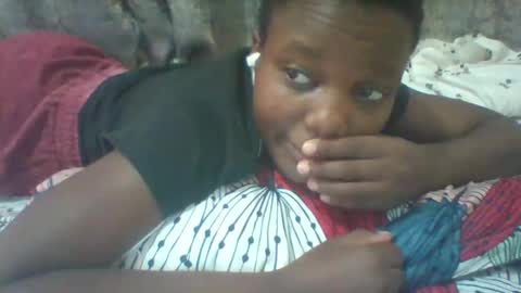 Snapshot of tina2030_1 chatting on 05-06-26, 09:58 tee online show from 05-06-26, 09:58