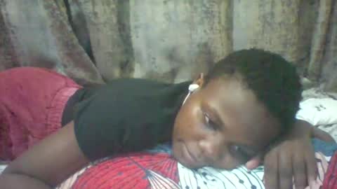 Snapshot of tina2030_1 chatting on 05-06-26, 10:04 tee online show from 05-06-26, 10:04