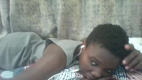 Snapshot of tina2030_1 chatting on 05-14-26, 10:44 tee online show from 05-14-26, 10:44