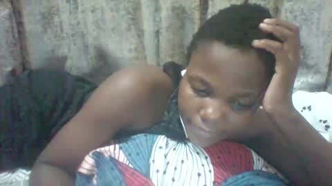 Snapshot of tina2030_1 chatting on 06-05-26, 06:52 tee online show from 06-05-26, 06:52