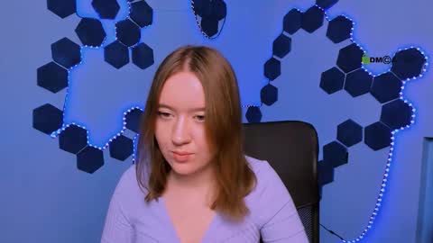 tina_blade_ online show from 12-20-25, 10:44