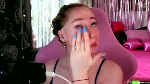 Tina online show from 06-26-26, 05:45