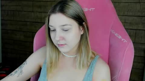 TinaBurton online show from 04-15-26, 04:14