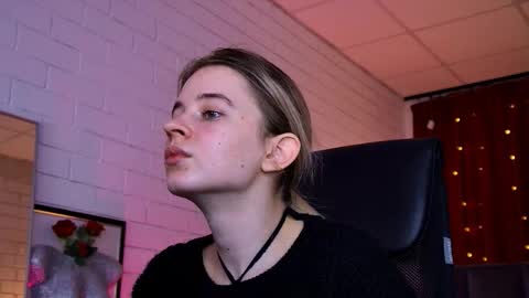 Tina Davil online show from 02-08-26, 01:03