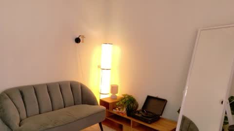 Snapshot of tinapie chatting on 07-30-26, 01:32 Tina online show from 07-30-26, 01:32