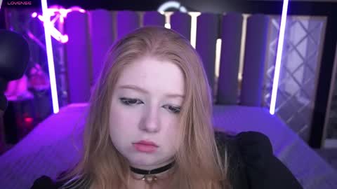 TinkerrBelll online show from 04-11-26, 07:07