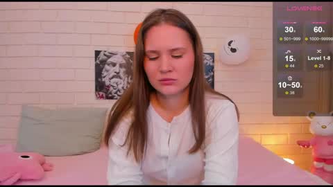 Snapshot of tinky_kinky chatting on 11-23-25, 09:42 Margo online show from 11-23-25, 09:42