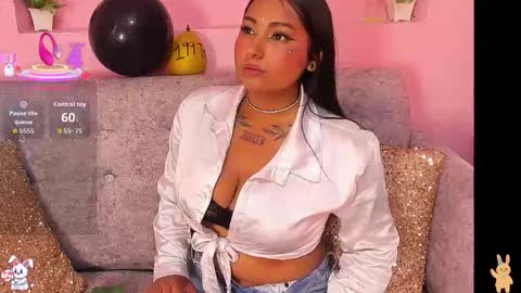 tinna noa online show from 01-17-26, 07:17