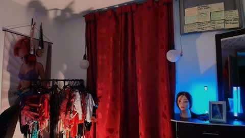 I AM BELLA  ----------- follow my  IG  TINNS 69 online show from 01-14-26, 11:42