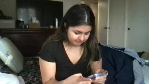 Snapshot of tinnnyyminx chatting on 01-07-26, 04:53 tinnnyyminx online show from 01-07-26, 04:53