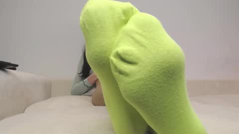 Snapshot of tinnysexygirl chatting on 02-24-25, 11:54 MissMagicLegs online show from 02-24-25, 11:54