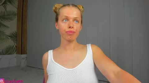 Alice ONLINE TOMORROW 1100-1700 GMT3 online show from 04-18-26, 07:58