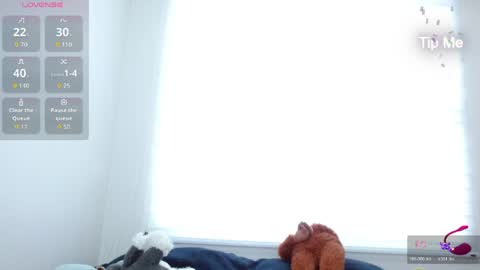 Tiny Caroline online show from 03-30-26, 11:06