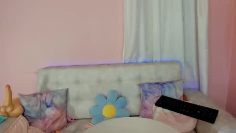 tiny_cora online show from 03-10-25, 10:45