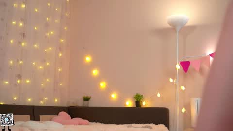 Lyssa     online show from 12-02-24, 05:04