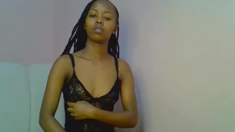 Barbie  online show from 11-26-25, 12:22