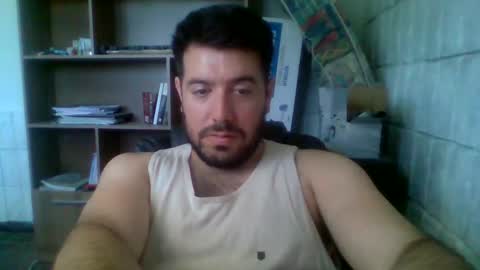 Snapshot of tinyben19931 chatting on 11-26-25, 05:58 Benja online show from 11-26-25, 05:58