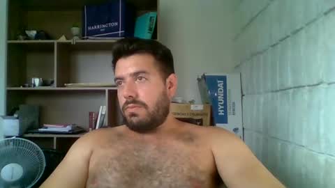 Snapshot of tinycock661212 chatting on 03-07-25, 08:22 Benja online show from 03-07-25, 08:22