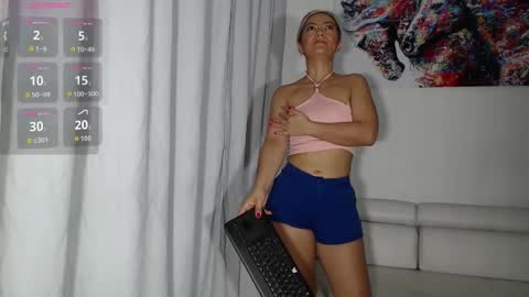 Miss Natty  online show from 10-07-25, 11:18