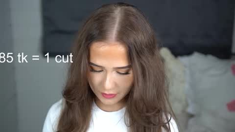 Snapshot of tinyxstar chatting on 10-15-25, 05:24 Lili online show from 10-15-25, 05:24