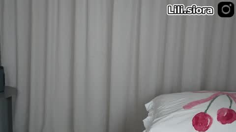 Lili online show from 03-05-26, 04:03