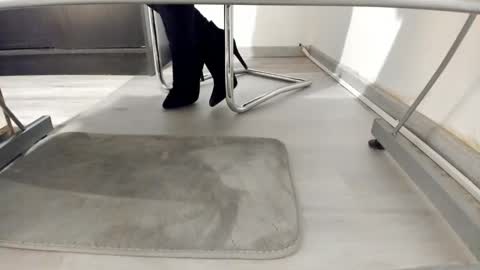 Snapshot of tired33 chatting on 01-12-25, 05:44 Anna online show from 01-12-25, 05:44