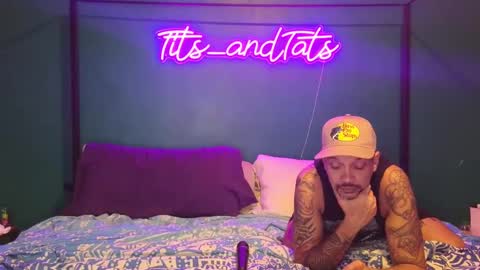 Lolo and Erik online show from 09-17-25, 04:36