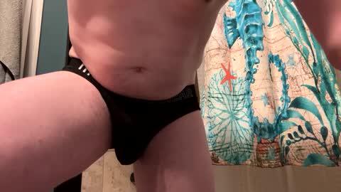 Snapshot of tittyzandbeer chatting on 09-30-25, 09:03 tittyzandbeer online show from 09-30-25, 09:03