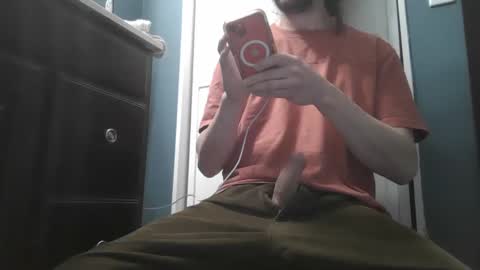 Snapshot of tittyzandbeer chatting on 03-01-26, 11:34 tittyzandbeer online show from 03-01-26, 11:34