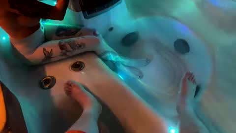 Foolisheart online show from 11-28-25, 06:49