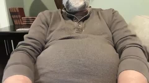 tjbear101 online show from 02-09-25, 01:14