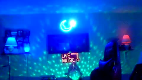 Snapshot of tkthedj chatting on 06-28-26, 10:05 TK online show from 06-28-26, 10:05