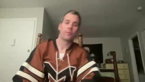 tleigh24 online show from 01-16-25, 01:06