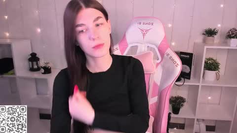 2 GMT Mo Tu We Th Fr 10am-4am online show from 02-18-26, 12:17