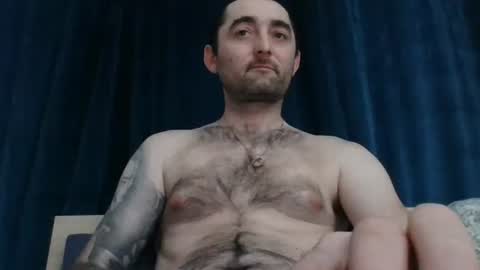 Snapshot of tobi19899 chatting on 01-03-25, 01:25 Jan5676 online show from 01-03-25, 01:25