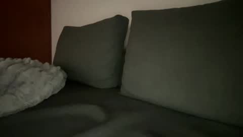 tobiasteseo online show from 12-16-25, 01:21