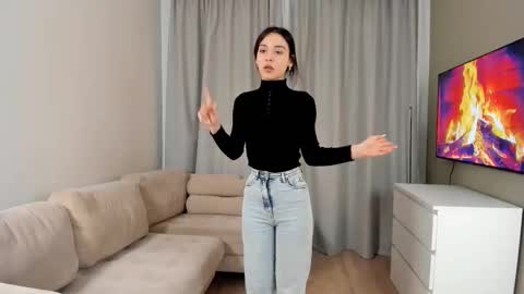 Snapshot of tobimediate chatting on 02-01-26, 06:06 Jane online show from 02-01-26, 06:06