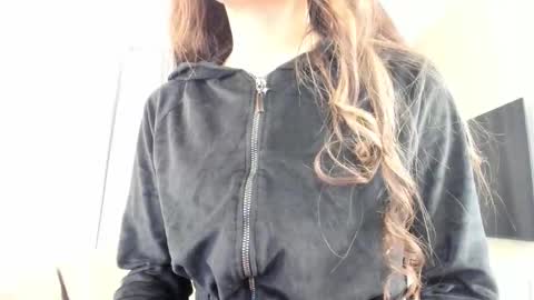 Snapshot of tobimediate chatting on 02-08-26, 06:33 Jane online show from 02-08-26, 06:33