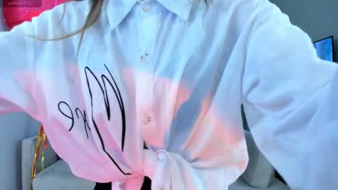 Snapshot of tobimediate chatting on 02-10-26, 07:07 Jane online show from 02-10-26, 07:07