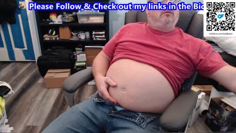 Snapshot of toddbator chatting on 01-30-25, 01:22 Todd Bator online show from 01-30-25, 01:22