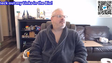 Snapshot of toddbator chatting on 02-03-25, 03:59 Todd Bator online show from 02-03-25, 03:59