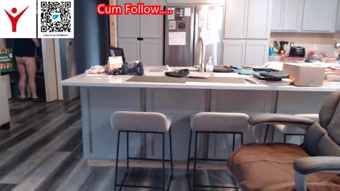 Todd Bator online show from 04-05-26, 02:14