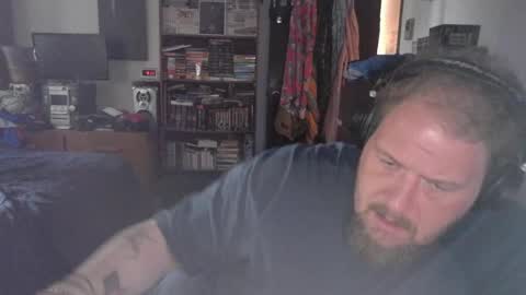 Toede online show from 05-12-26, 04:37