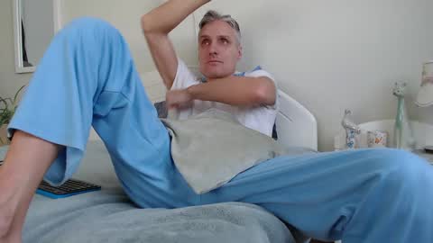 Snapshot of toffmen chatting on 01-12-25, 07:53 Daniel Bisexual uncut 20cm online show from 01-12-25, 07:53