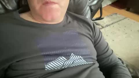 Joshua1983 online show from 11-22-25, 06:07