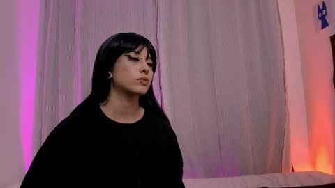  Halsey  Sofii  online show from 01-11-26, 06:51