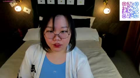 Snapshot of tokyodreamss chatting on 04-22-26, 09:33 tokyodreamss online show from 04-22-26, 09:33