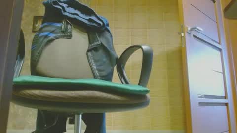 Snapshot of tolianuch chatting on 03-03-25, 11:33 Huligan online show from 03-03-25, 11:33