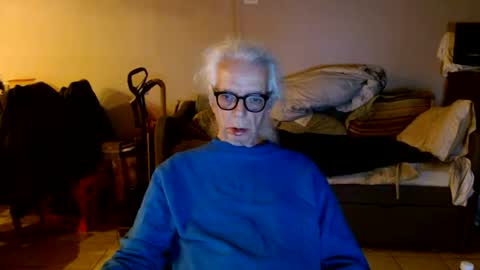 tom112292014 online show from 10-16-25, 03:07