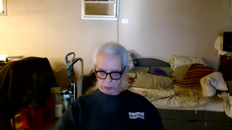 tom112292014 online show from 12-17-25, 05:41